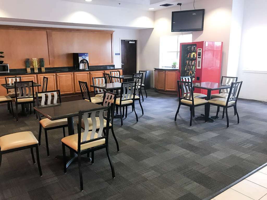 Red Roof Inn Plus+ & Suites Savannah - I-95 Georgetown Restaurante foto